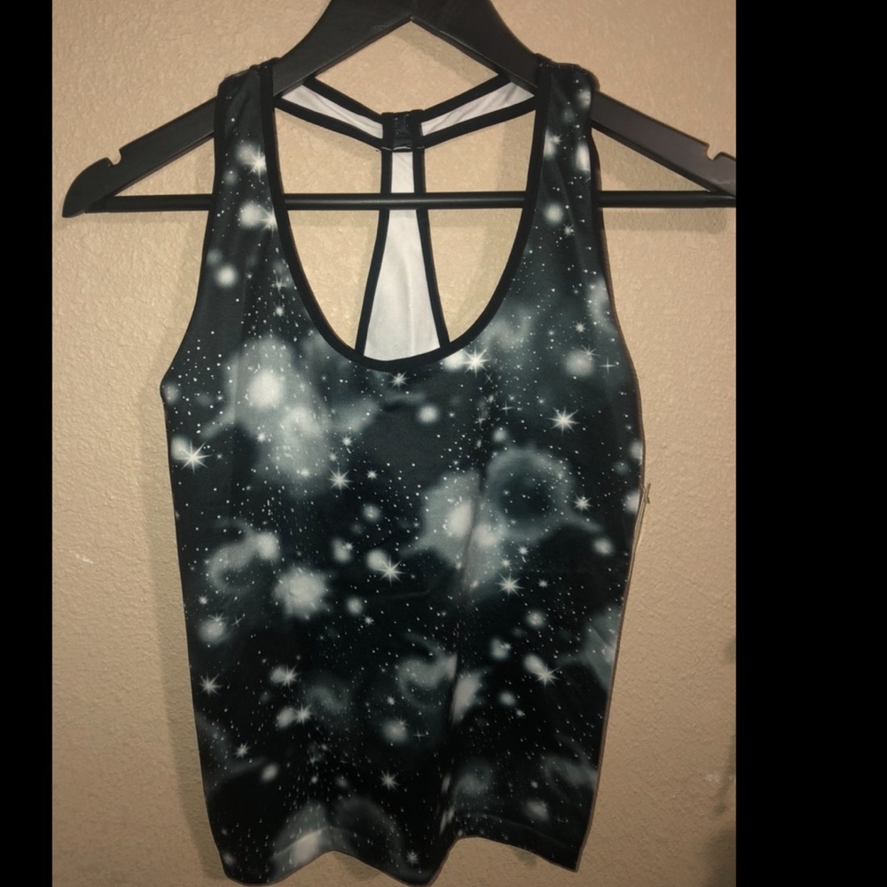 NWT WORKOUT SHIRT